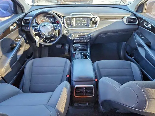 2020 KIA SORENTO S  
