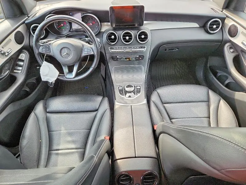 2019 MERCEDES-BENZ GLC 300 4MATIC  