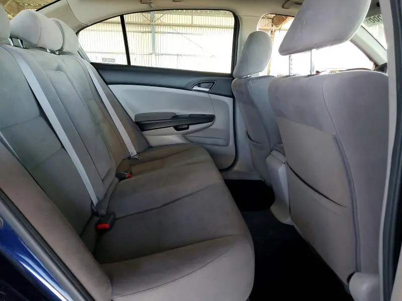 2011 HONDA ACCORD LX  