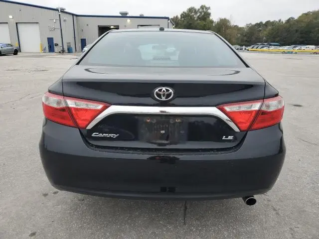 2015 TOYOTA CAMRY LE  