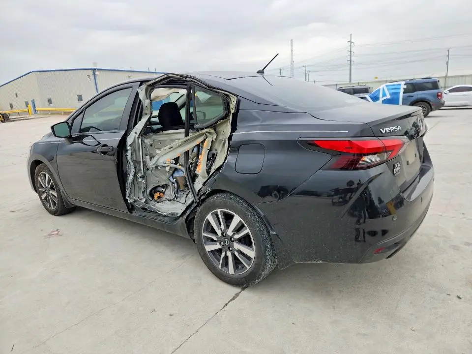 2024 NISSAN VERSA S  