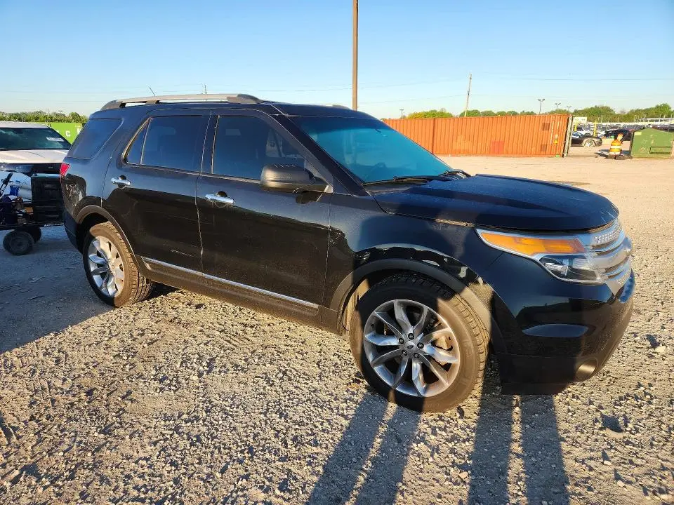 2014 FORD EXPLORER XLT  