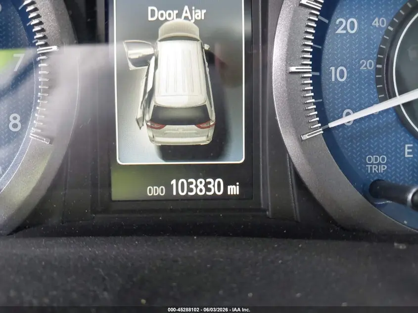 2017 TOYOTA SIENNA XLE PREMIUM 8 PASSENGER