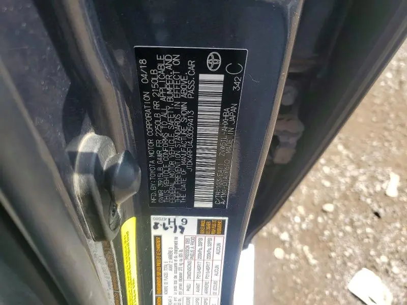 2018 TOYOTA PRIUS FOUR TOURING  