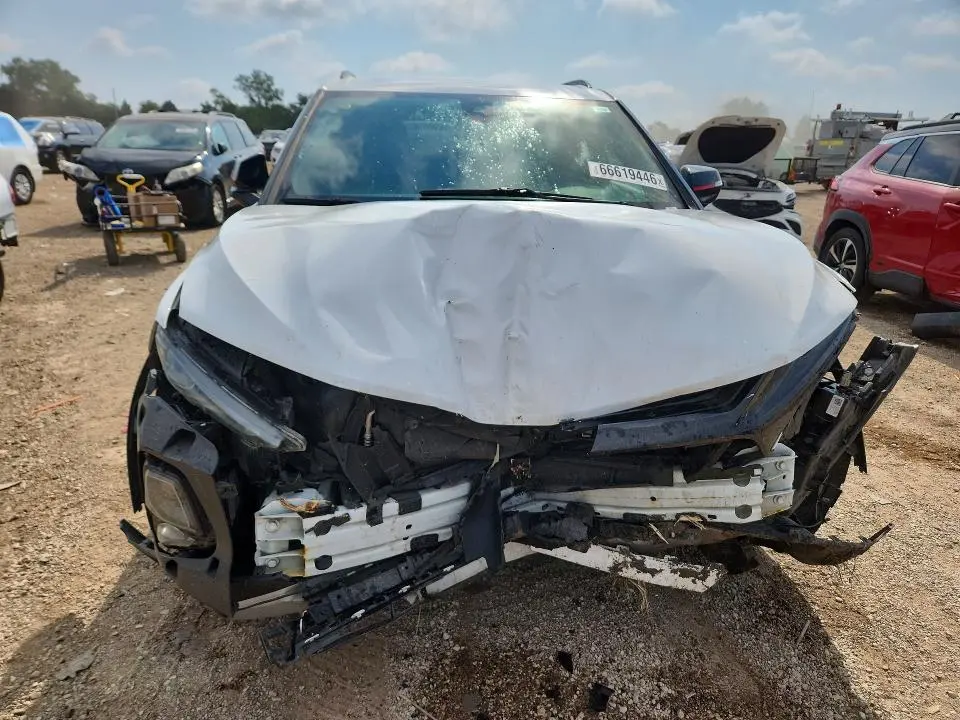 2021 CHEVROLET BLAZER 2LT  