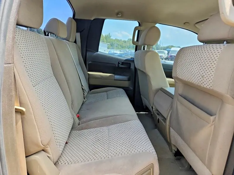 2011 TOYOTA TUNDRA DOUBLE CAB SR5  