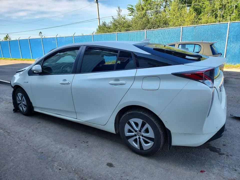 2018 TOYOTA PRIUS TWO ECO  