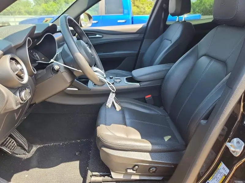 2023 ALFA ROMEO STELVIO TI  
