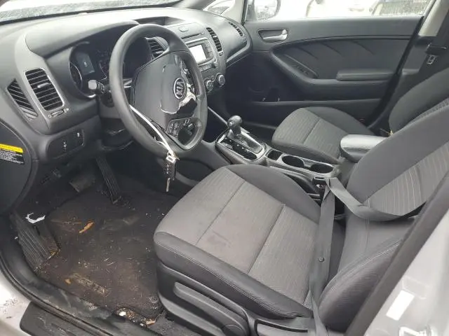 2017 KIA FORTE LX  