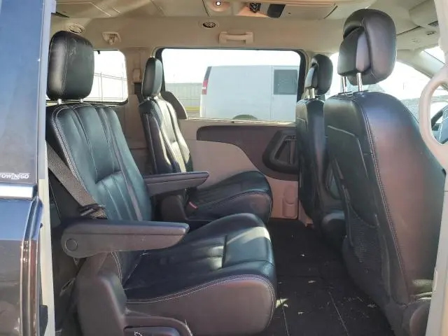 2011 CHRYSLER TOWN & COUNTRY TOURING L  