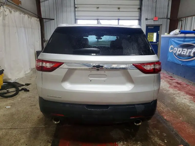 2021 CHEVROLET TRAVERSE LS  