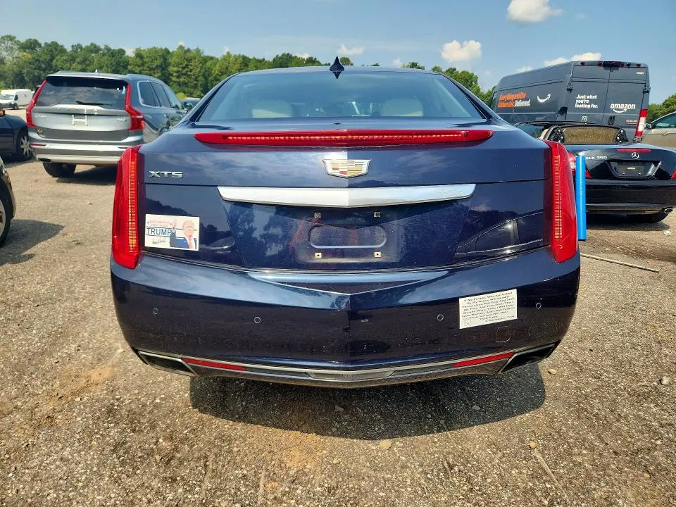 2016 CADILLAC XTS LUXURY COLLECTION  