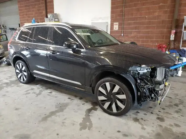 2025 VOLVO XC90 PLUS  