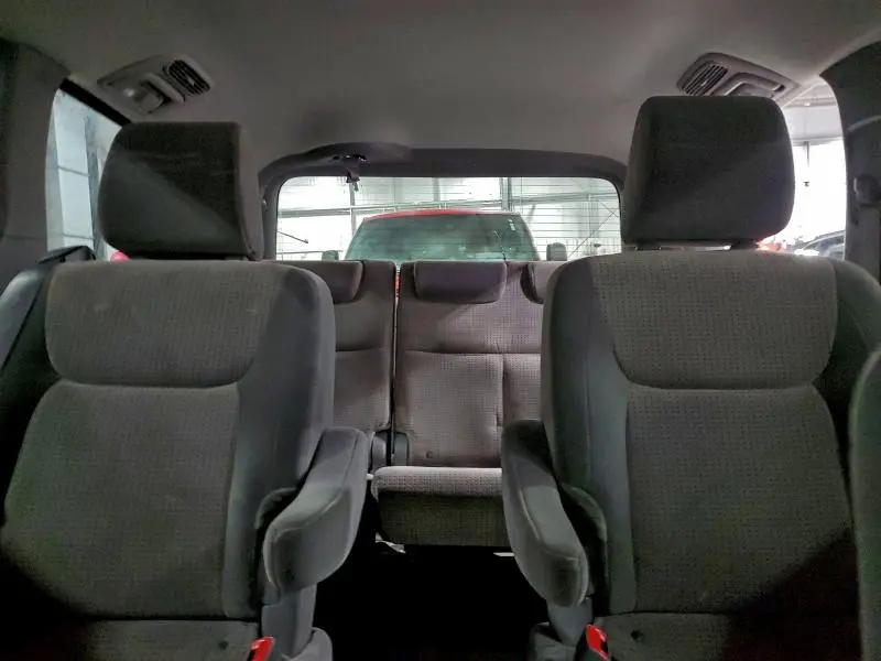 2010 TOYOTA SIENNA CE  