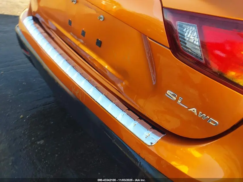 2017 NISSAN ROGUE SPORT SL