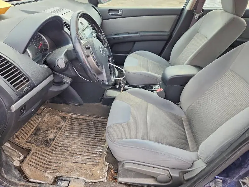 2010 NISSAN SENTRA 2.0  