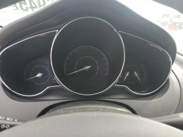 2010 CHEVROLET MALIBU 1LT  