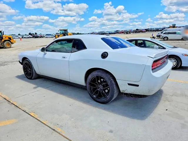 2010 DODGE CHALLENGER SE  
