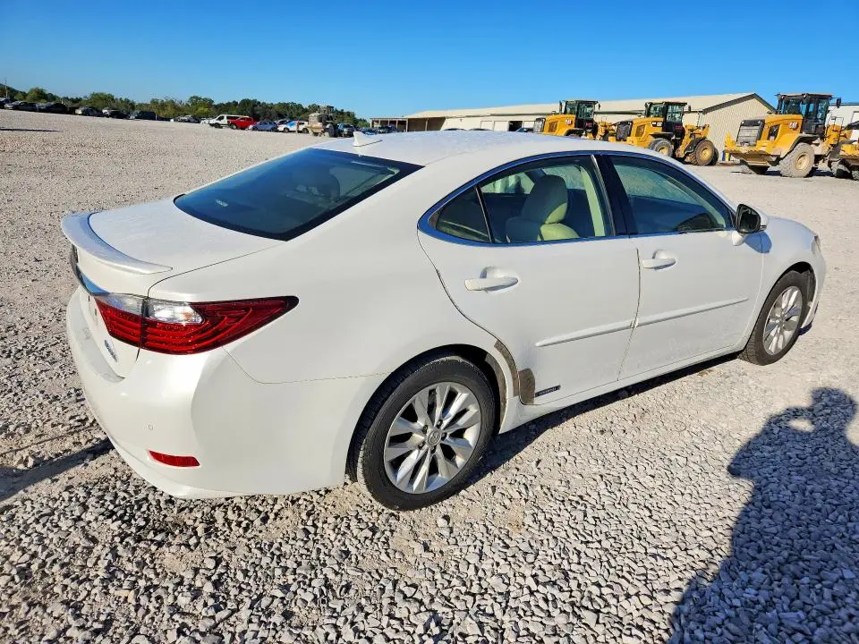 2013 LEXUS ES 300H  