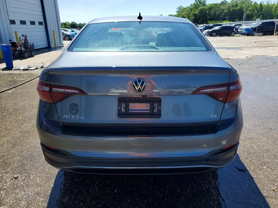 2024 VOLKSWAGEN JETTA SE  