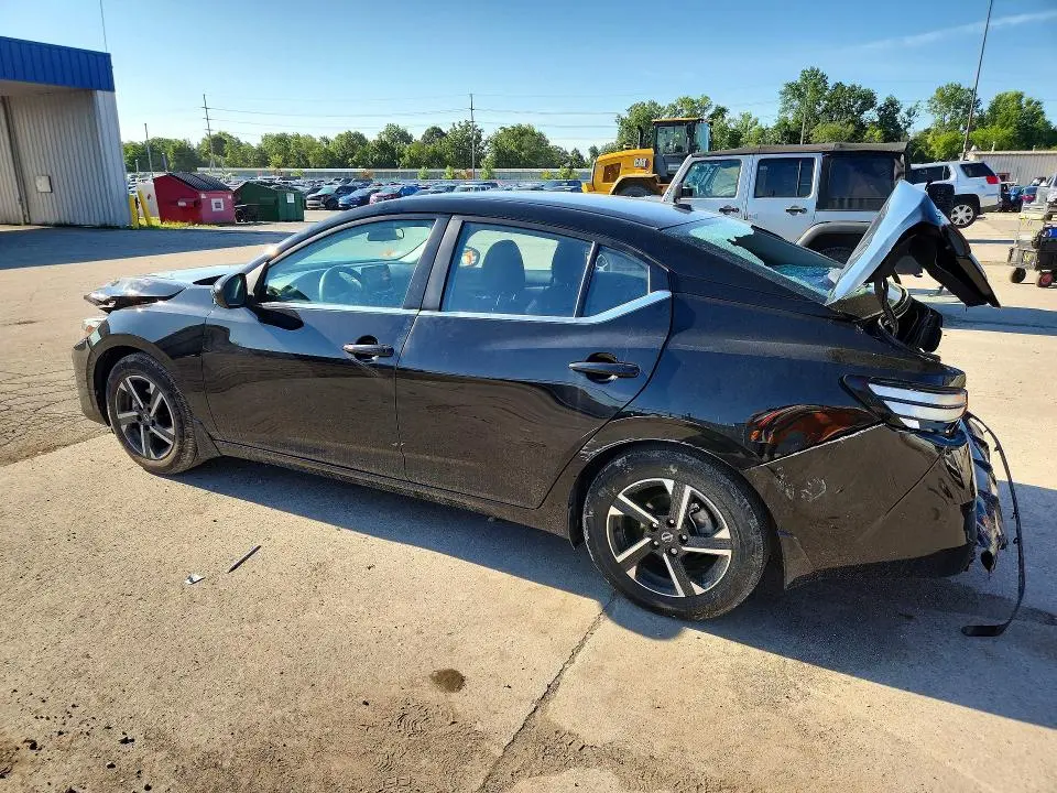 2024 NISSAN SENTRA SV  