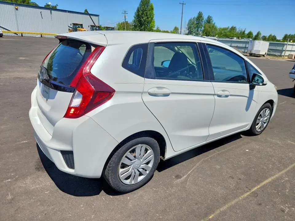 2017 HONDA FIT LX  