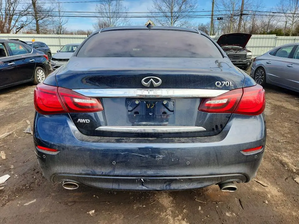 2019 INFINITI Q70L 3.7 LUXE  