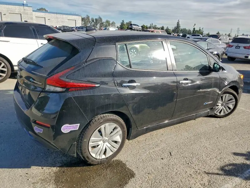 2019 NISSAN LEAF S  