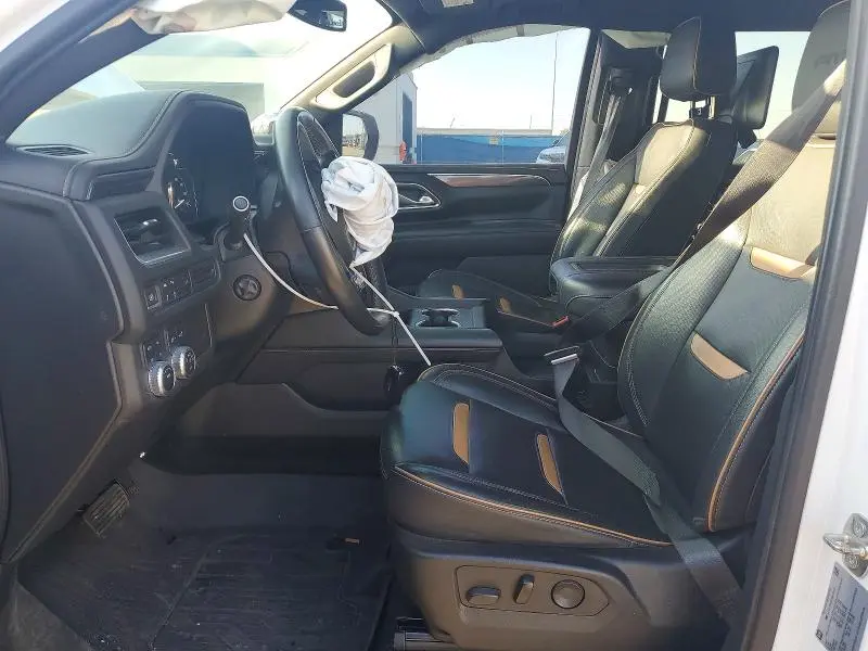 2021 GMC YUKON AT4  