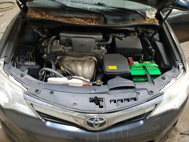 2014 TOYOTA CAMRY LE  