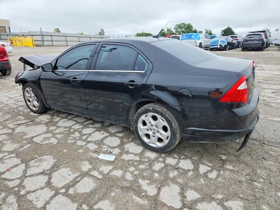 2011 FORD FUSION SE  