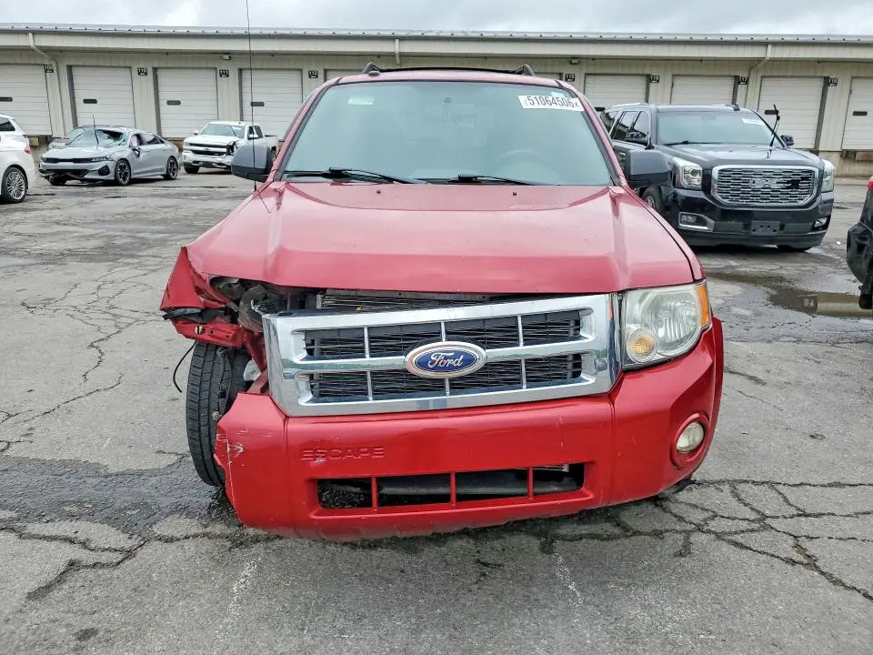 2011 FORD ESCAPE XLT  