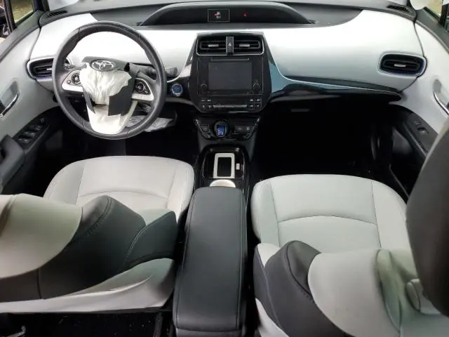 2017 TOYOTA PRIUS   
