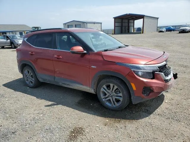 2021 KIA SELTOS S  