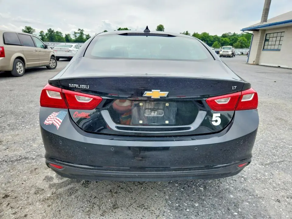 2017 CHEVROLET MALIBU LT  