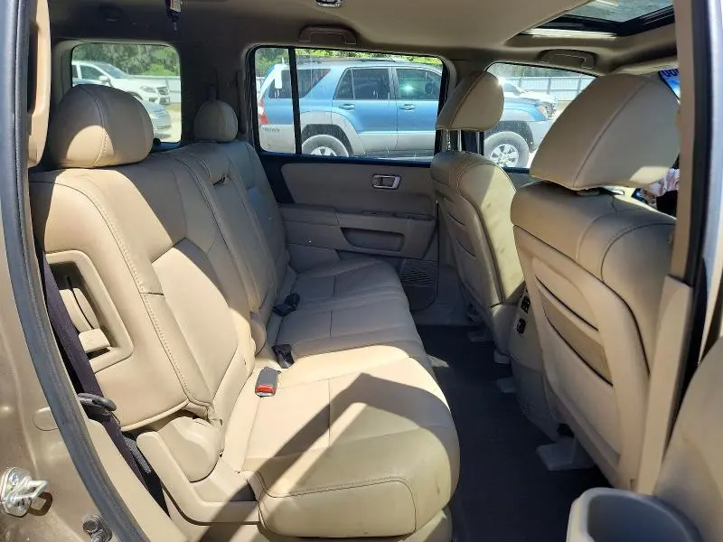 2011 HONDA PILOT EXL  