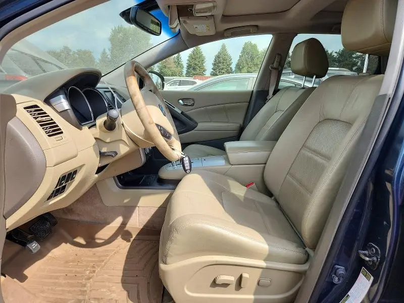 2013 NISSAN MURANO S  