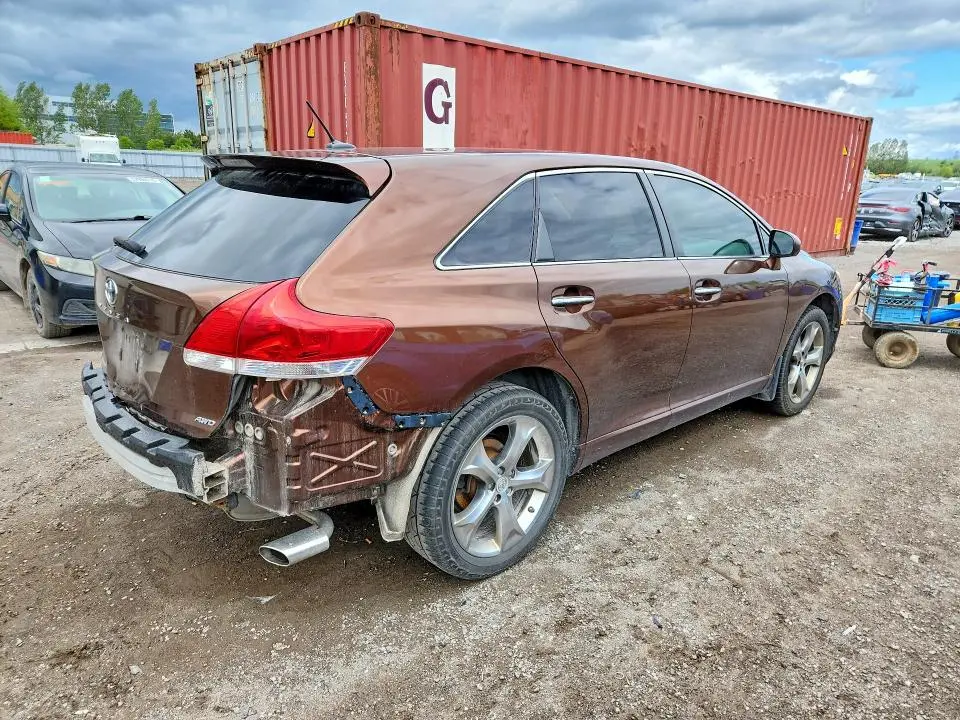 2010 TOYOTA VENZA AWD V6  