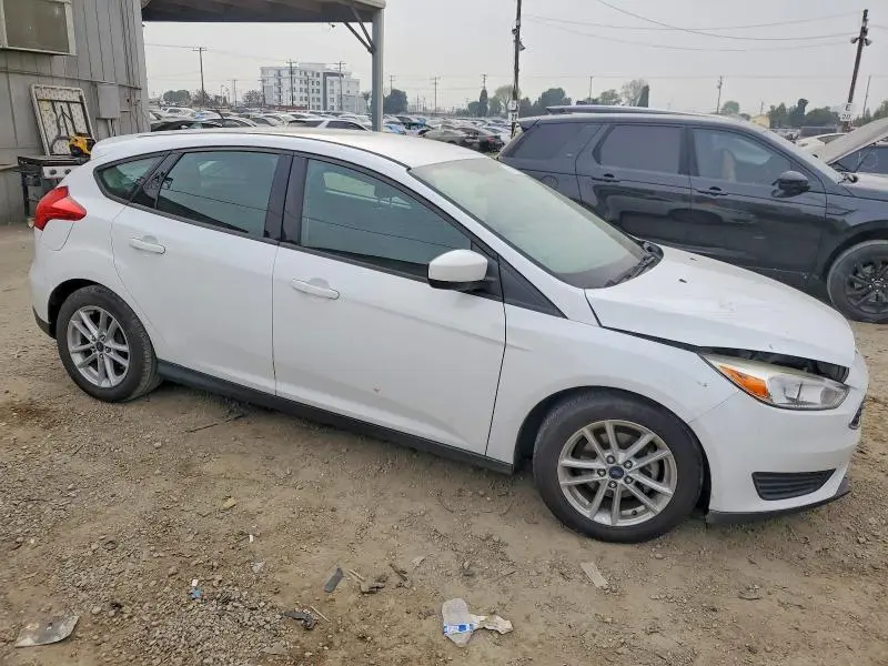 2018 FORD FOCUS SE  