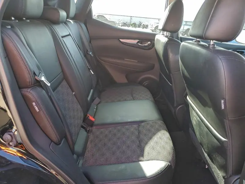 2022 NISSAN ROGUE SPORT SV  