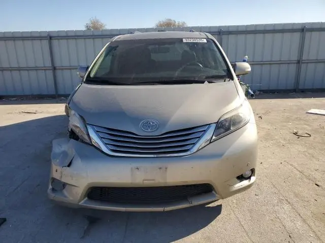 2015 TOYOTA SIENNA XLE  
