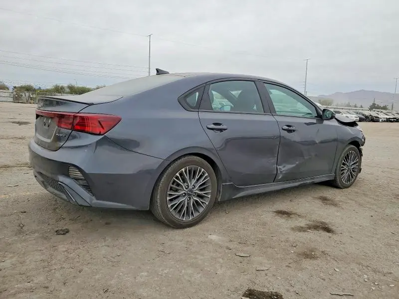 2023 KIA FORTE GT LINE  