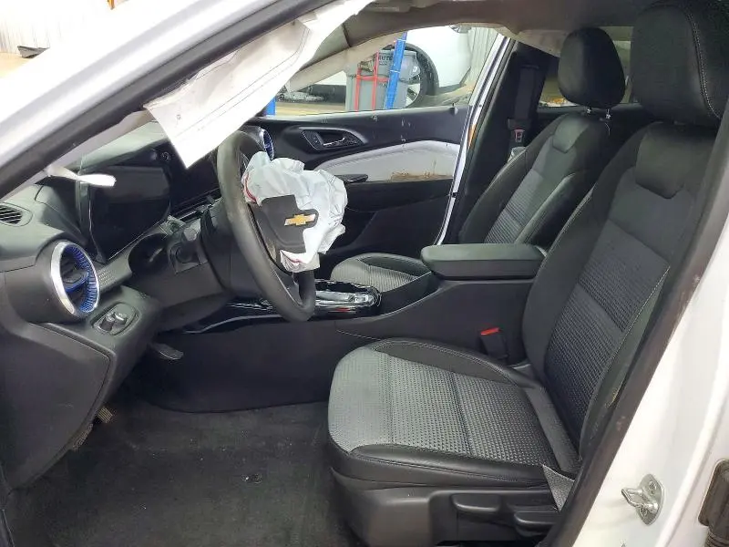 2025 CHEVROLET TRAX 1LT  
