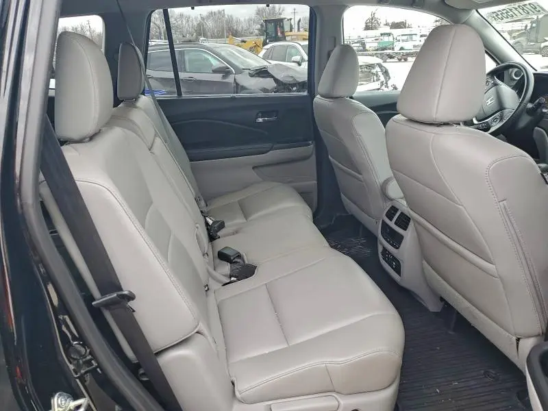 2016 HONDA PILOT EXL  