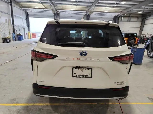 2021 TOYOTA SIENNA LIMITED  