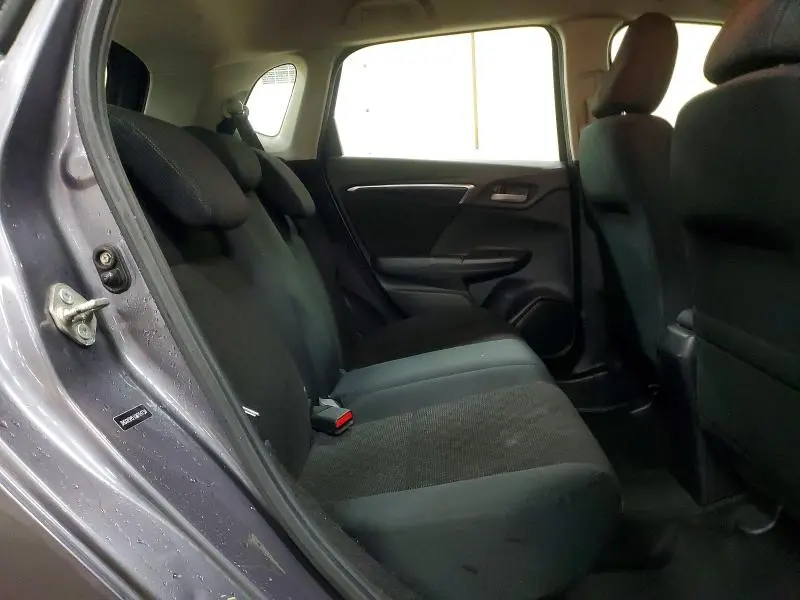 2016 HONDA FIT LX  