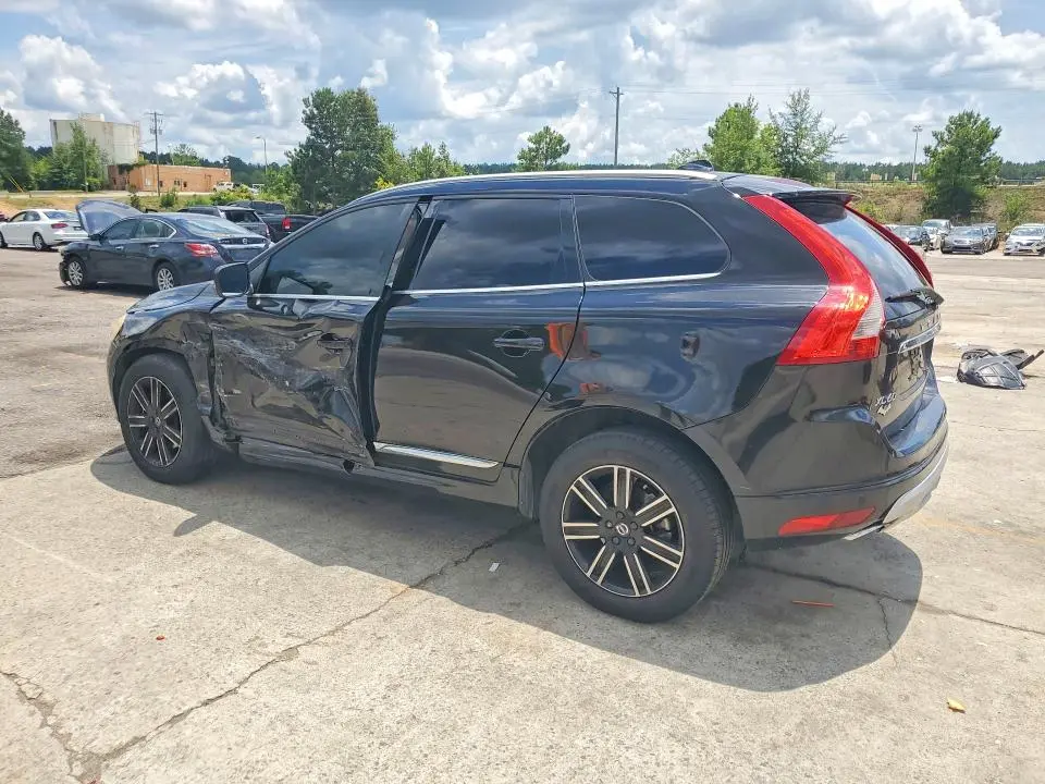 2017 VOLVO XC60 T5 DYNAMIC  