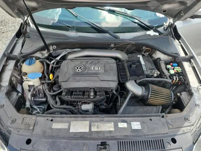2014 VOLKSWAGEN PASSAT SE  