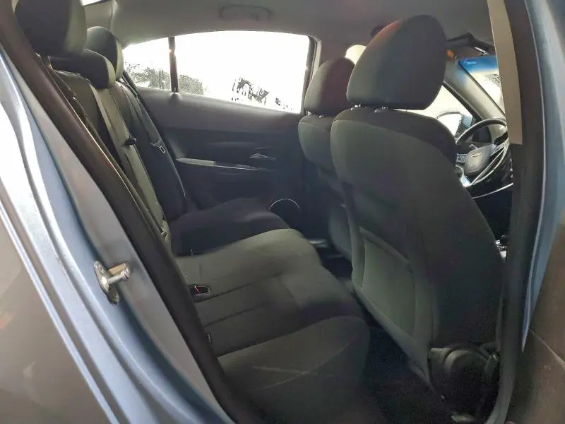 2011 CHEVROLET CRUZE LT  