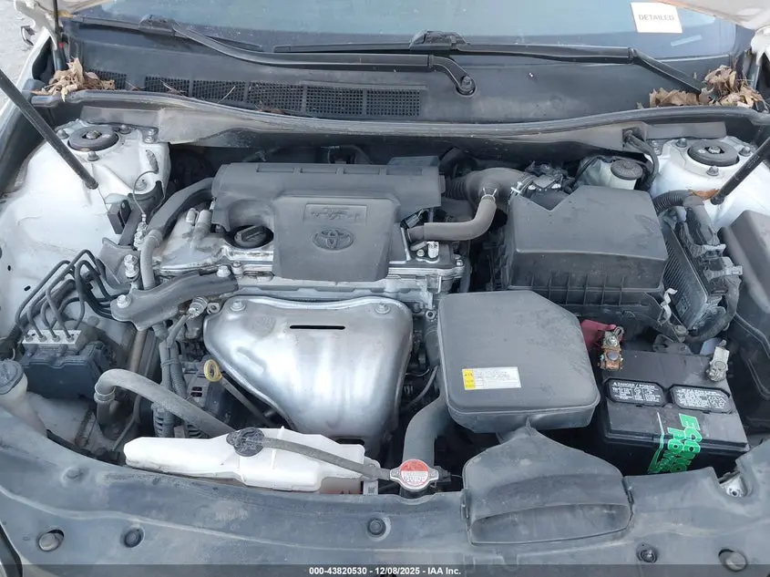 2016 TOYOTA CAMRY XLE